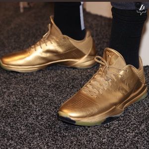 Meet your Posher, Coty